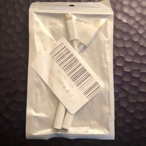 2pc iPhone adapters